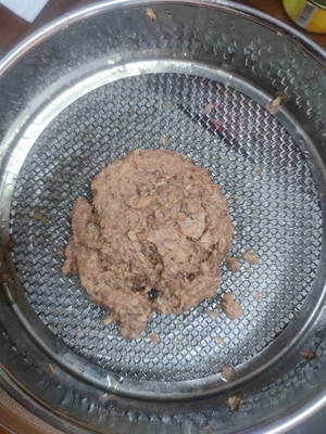 올리브 오일에 담긴 참치 스테이크 맛있고 영양가 풍부 BPA-free 캔에 포장