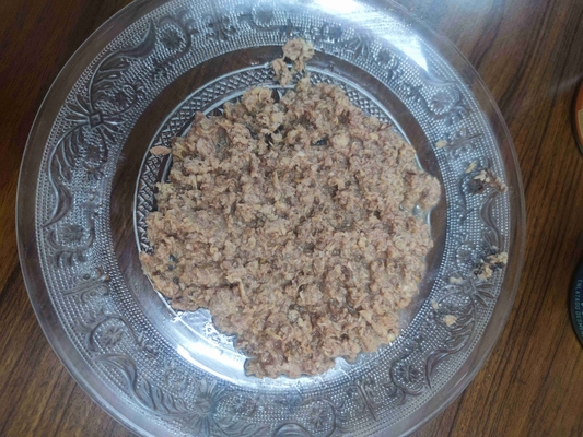 BPA 미함유 캔 포장 참치 덩어리, 기름에 절인 단단한 질감