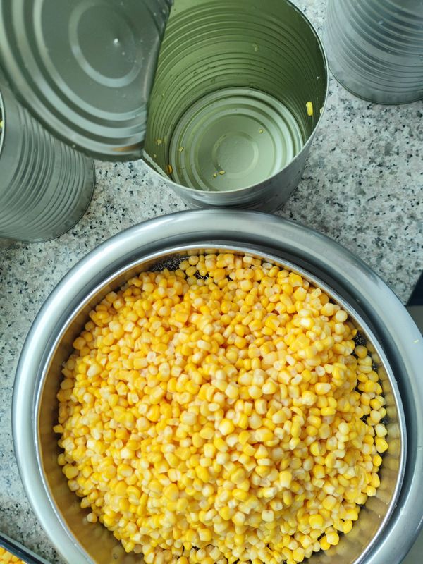 신선한 재료로 만든 통조림 단옥수수, 양념 요리에 사용