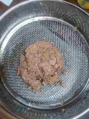 올리브 오일에 담긴 참치 스테이크 맛있고 영양가 풍부 BPA-free 캔에 포장